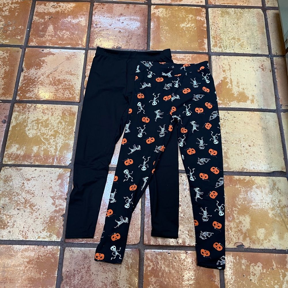 ShoSho Black & Halloween Leggings - set of 2